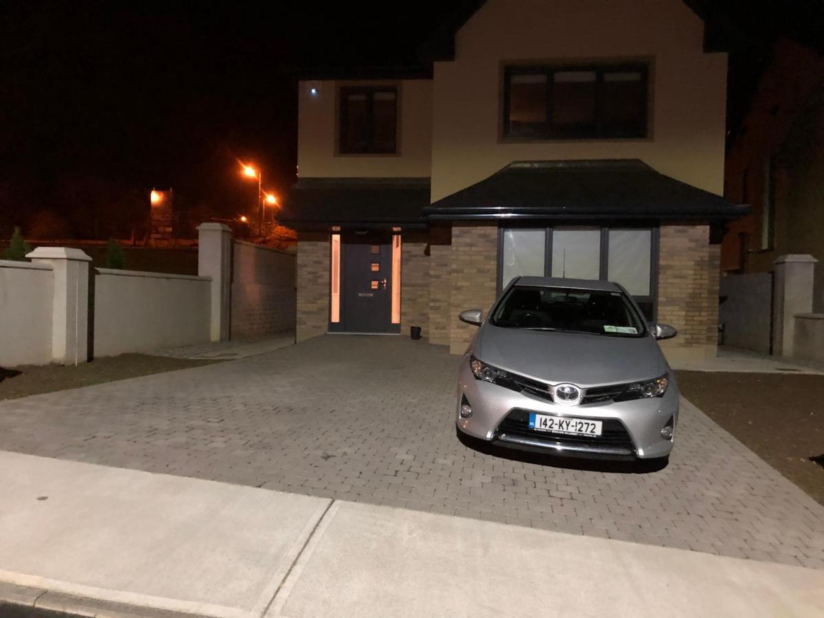 1 Luxurious Room In Family Home Killarney Extérieur photo